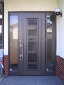 玄関ドア取替：6