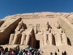 王様の墓参り・・・それは試練の始まりだった・・・・